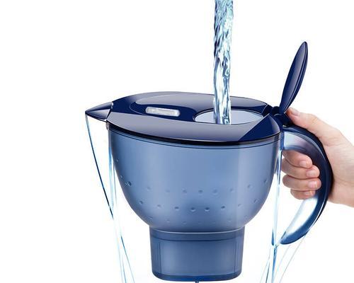 净水水杯（便携、高效、可靠的净水利器）