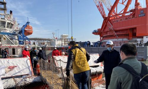 探索出海作业的机会与挑战（了解海外市场，规避风险，实现全球化扩张的关键）