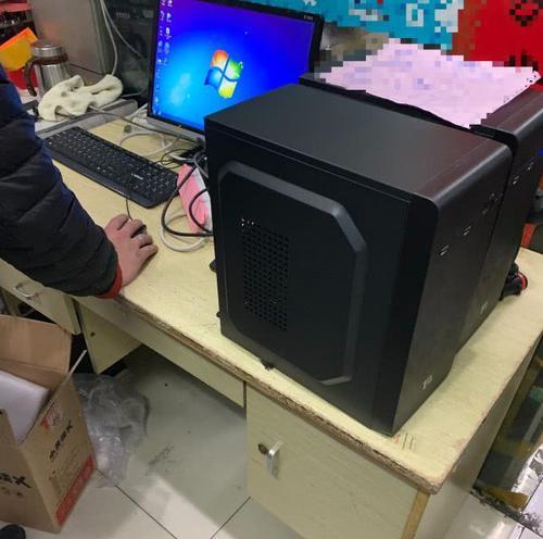 以3500的预算，如何组装一台性价比高的电脑？（剖析3500元组装电脑的硬件配置及购买建议）
