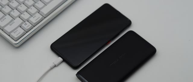 vivo充电宝的性能和质量如何？（实用与便携，vivo充电宝让你不再为手机电量而烦恼）