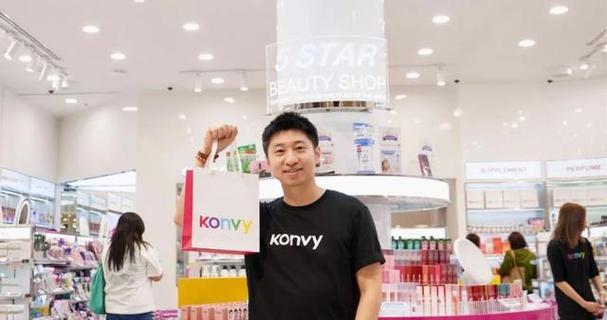 聚美优品（以电商平台为核心，聚美优品稳步发展并探索新业务模式）