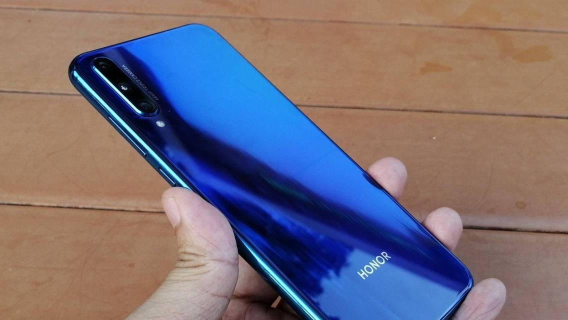 荣耀6A值得买吗？——全方位评测（荣耀6A配置、性能、拍照、续航等细节揭秘）
