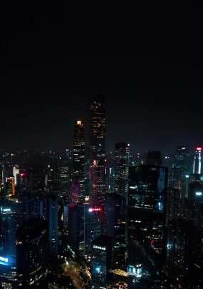 探究4K手机的性能和特点（4K手机图像分辨率高清细腻，显示效果惊艳）