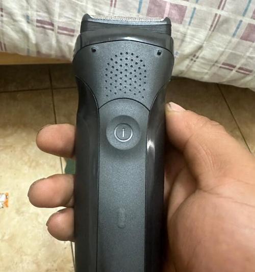 博朗剃须刀3000的卓越性能（一款性剃须工具的全面评测）