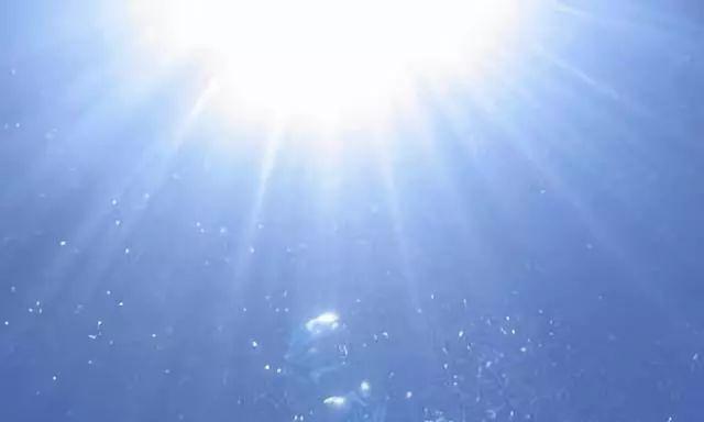 琥珀天气的魅力与特点（揭开琥珀天气的神秘面纱）